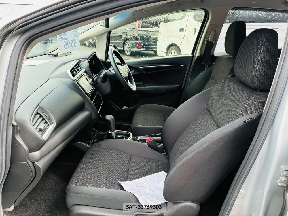 Honda FIT 2015-09 8559019-10