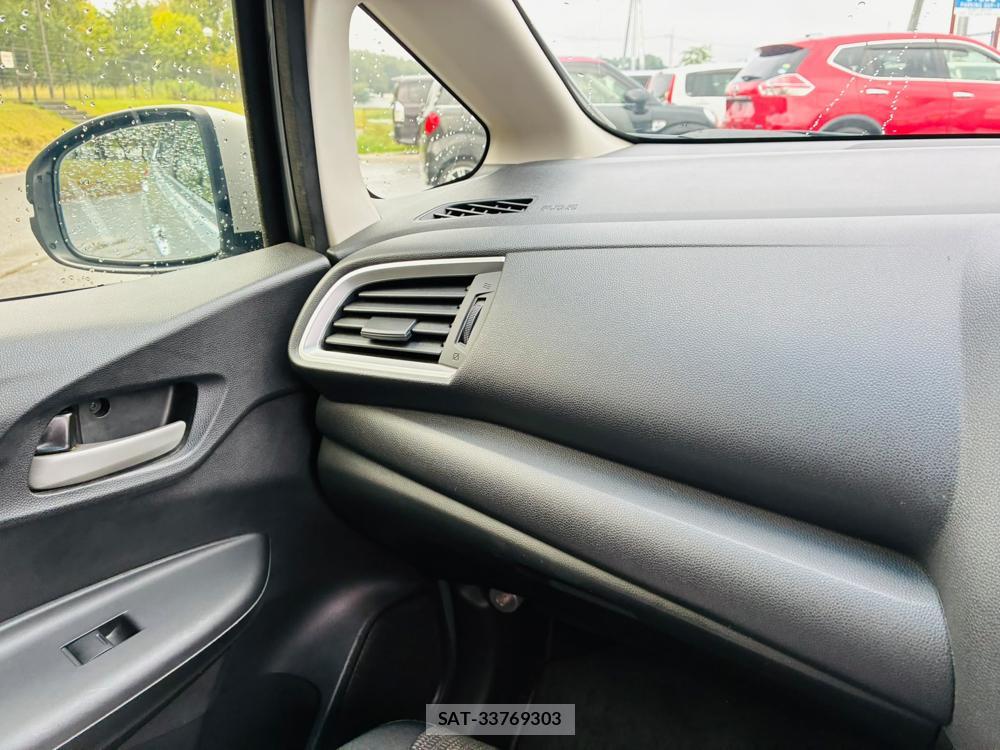 Honda FIT 2015-09 8559019-18