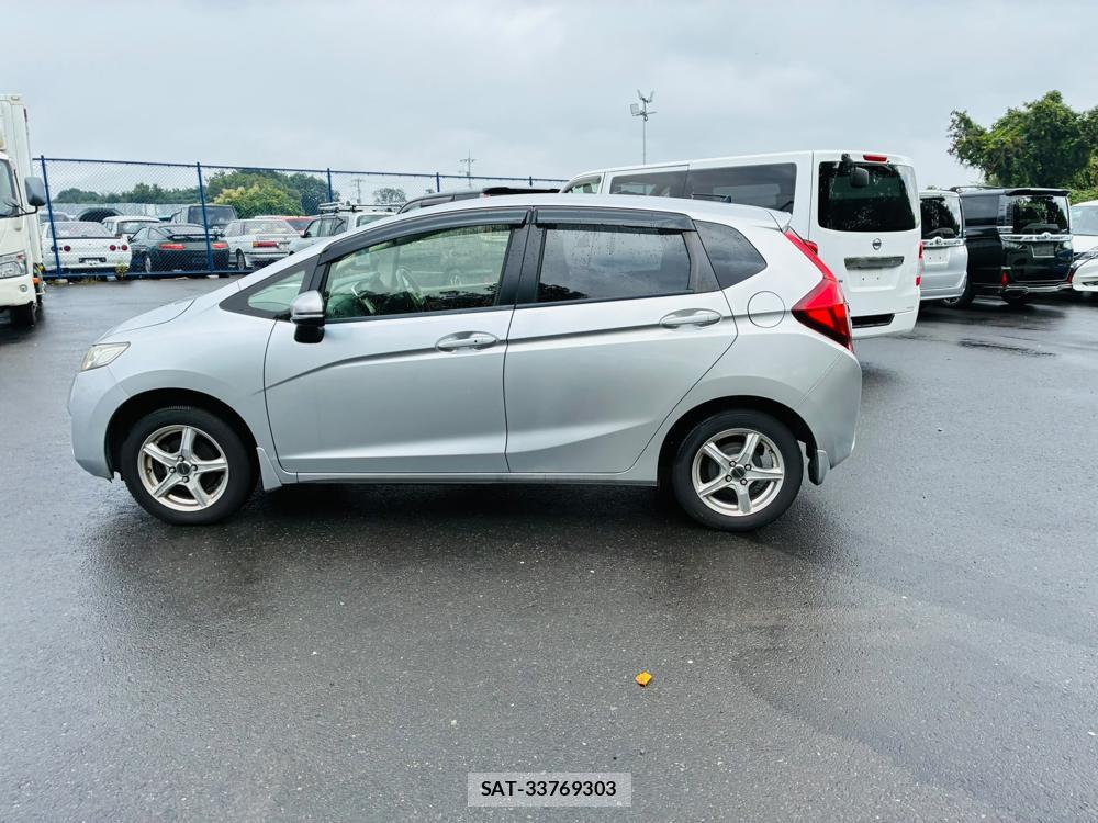 Honda FIT 2015-09 8559019-1