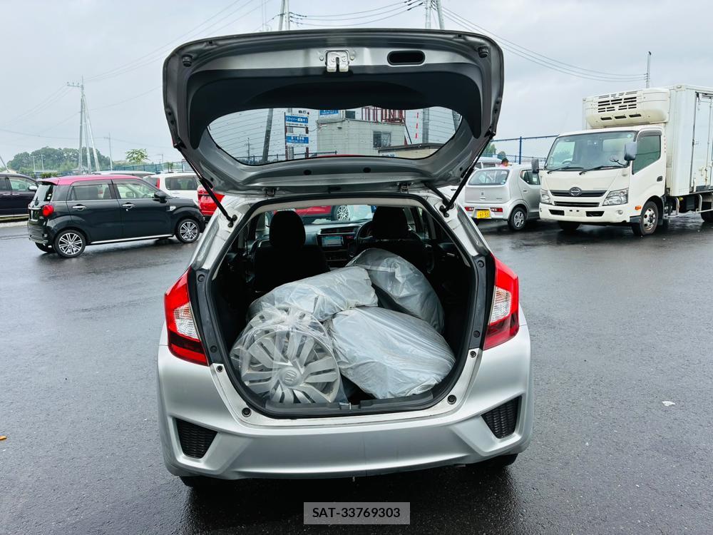 Honda FIT 2015-09 8559019-26