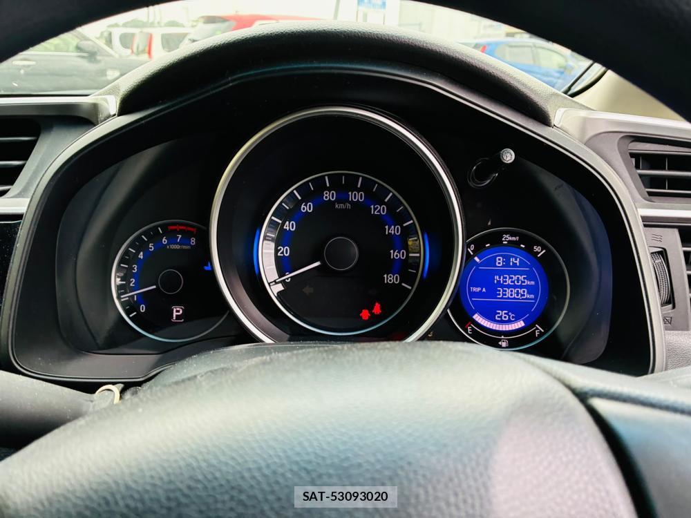 Honda FIT 2015-06 8461194-15