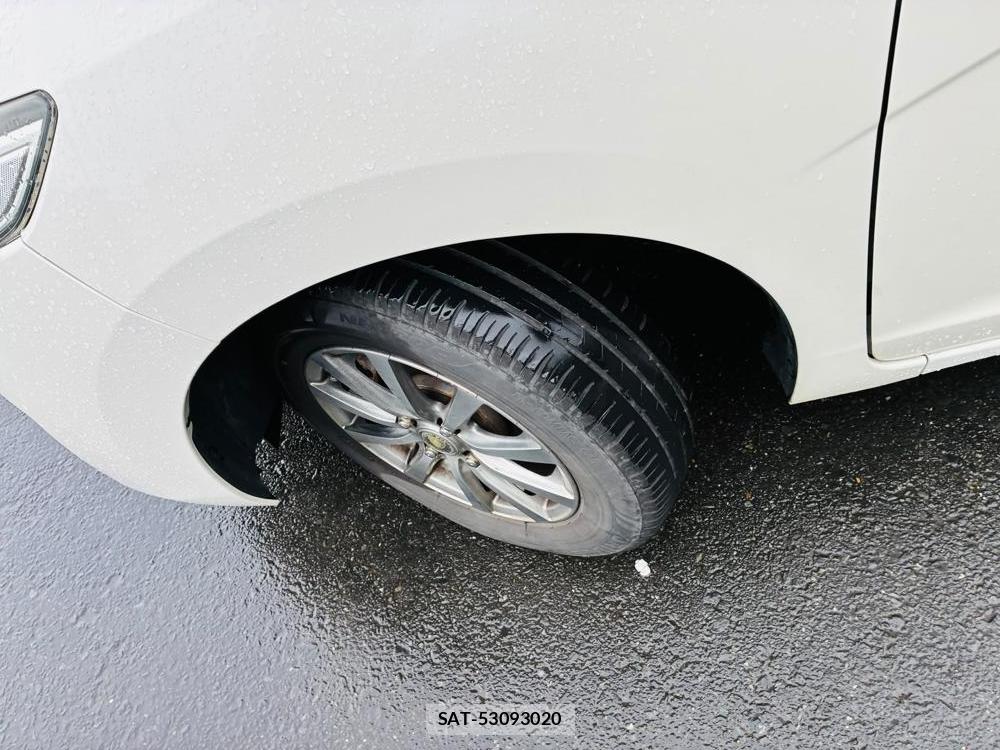 Honda FIT 2015-06 8461194-32