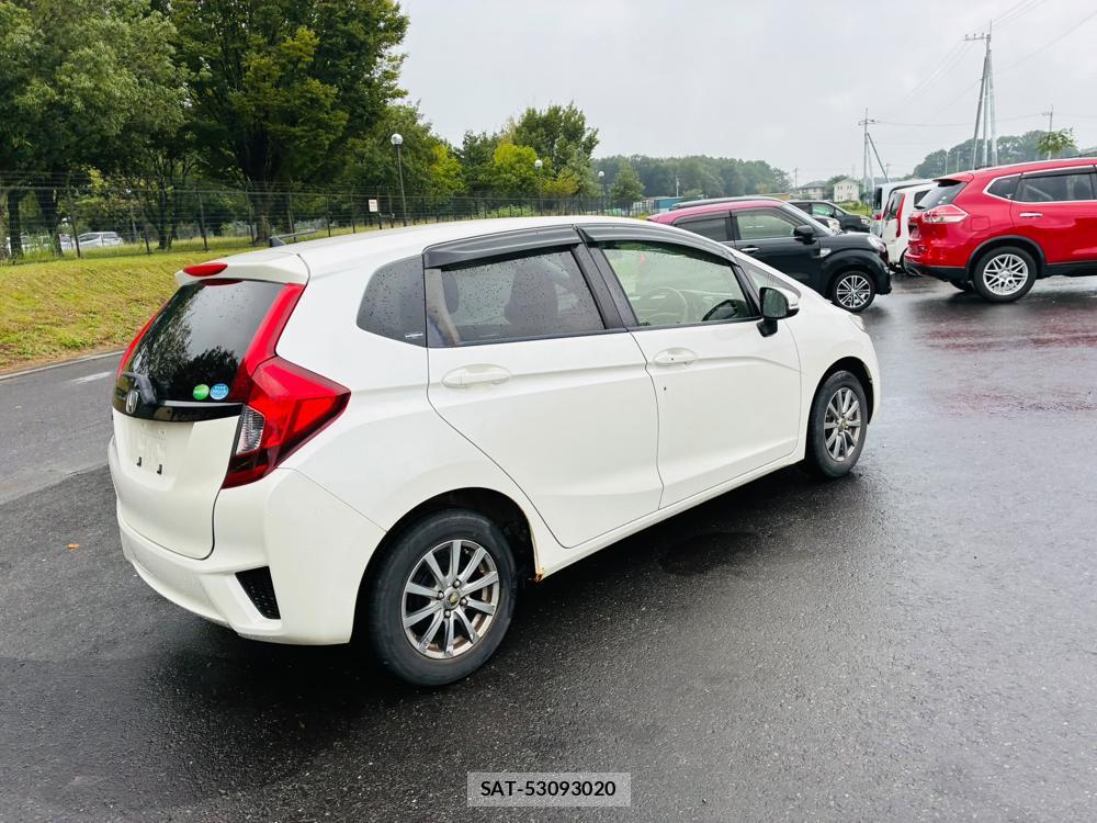 Honda FIT 2015-06 8461194-4