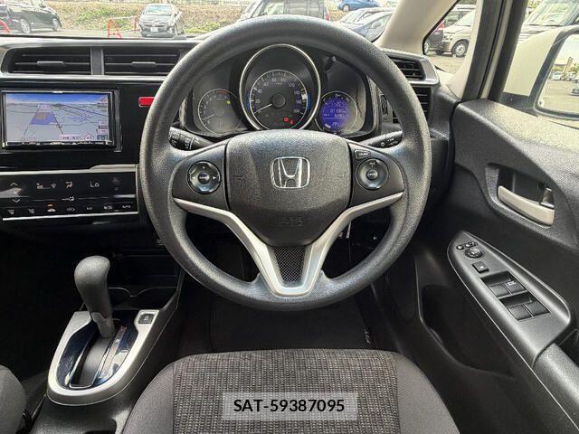 Honda FIT 2015-10 8780247-6