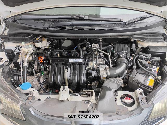 Honda FIT 2014-01 8780254-19