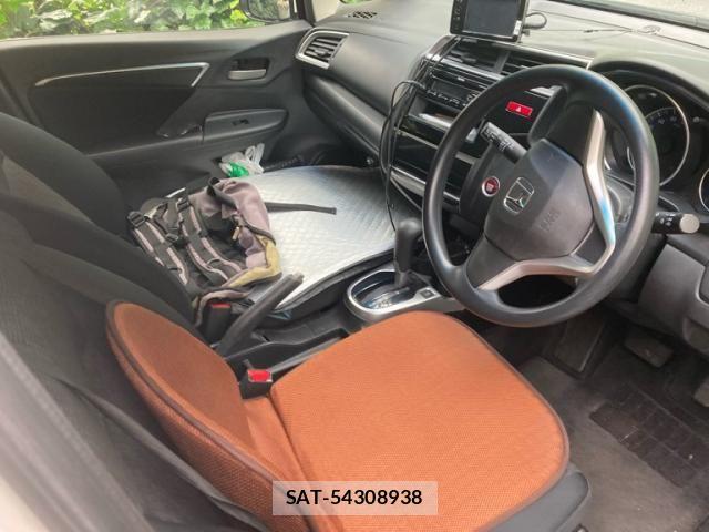 Honda FIT 2015-11 8780252-9