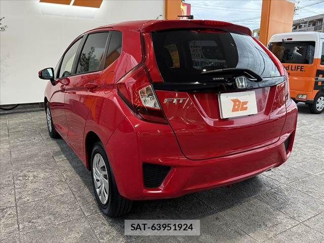 Honda FIT 2014-03 8780249-12