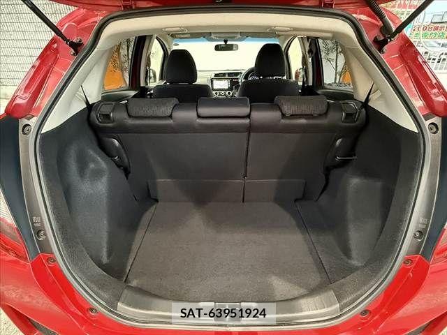 Honda FIT 2014-03 8780249-19