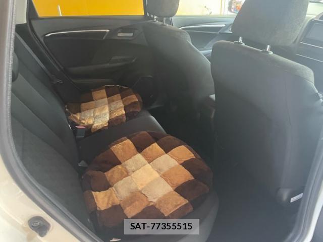Honda FIT 2016-05 8780248-11