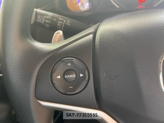 Honda FIT 2016-05 8780248-16