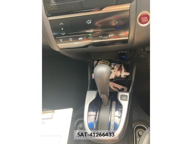 Honda FIT 2014-01 8780257-21