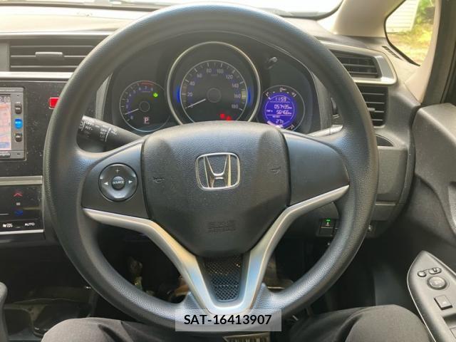 Honda FIT 2016-03 8780251-14
