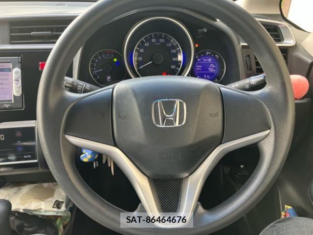 Honda FIT 2013-10 8780259-17