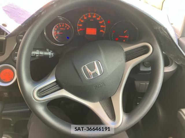 Honda FIT 2013-01 8780256-12