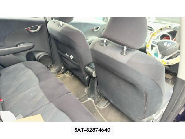 Honda FIT 2009-11 8780262-16