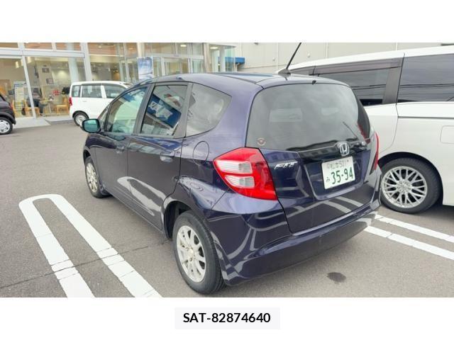 Honda FIT 2009-11 8780262-2