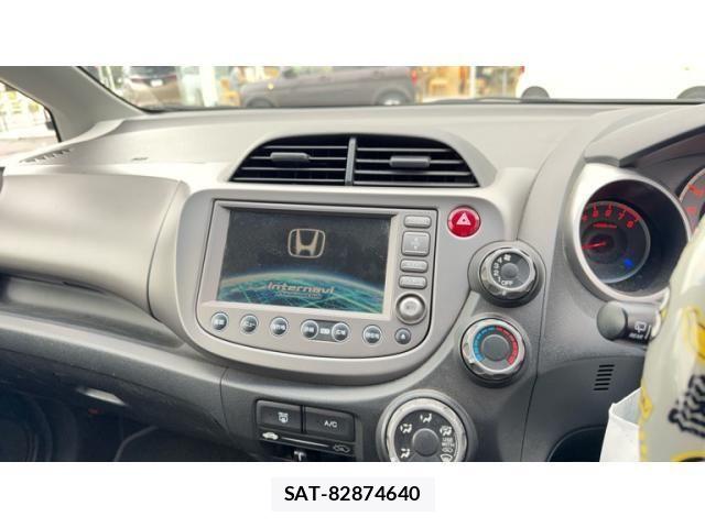 Honda FIT 2009-11 8780262-8