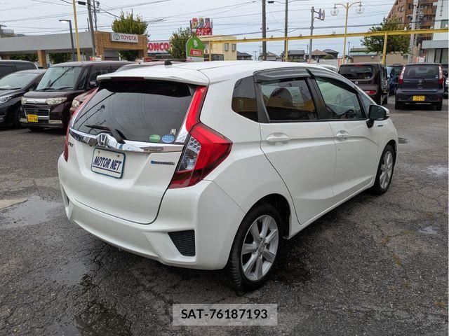 Honda FIT 2015-08 8795950-1