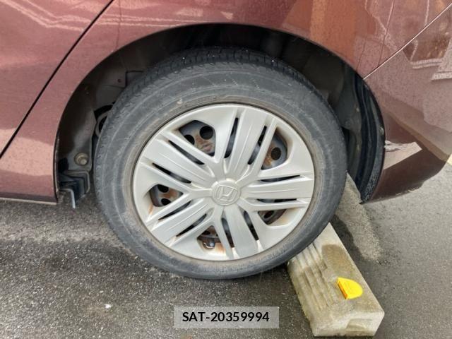 Honda FIT 2017-09 8795947-6