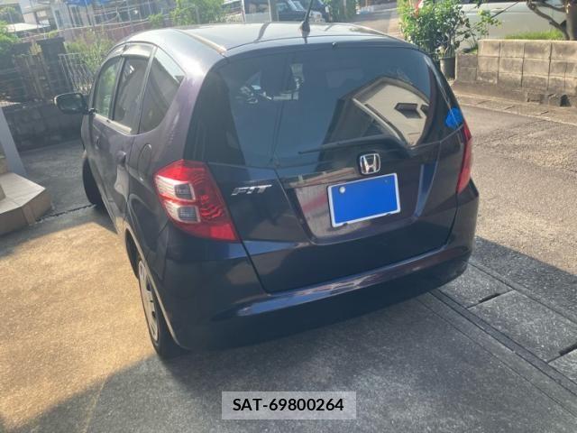 Honda FIT 2010-01 8795956-11