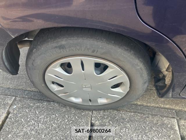 Honda FIT 2010-01 8795956-4