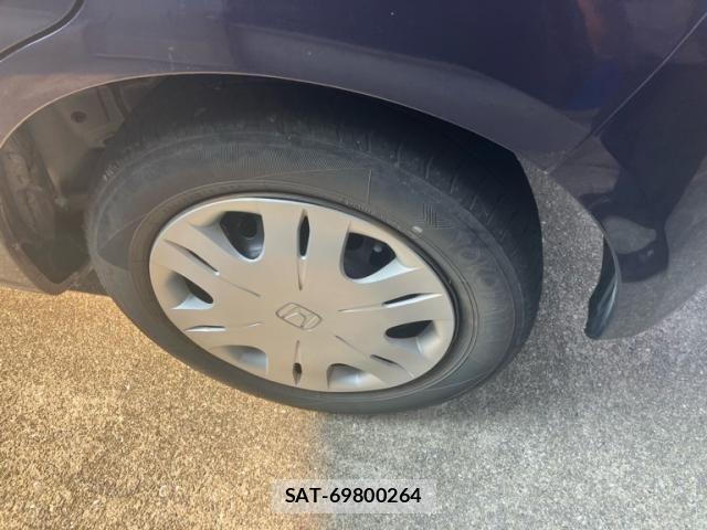 Honda FIT 2010-01 8795956-5