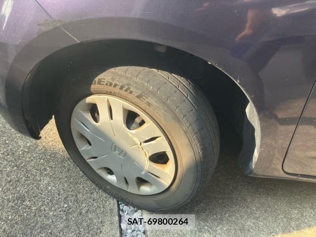 Honda FIT 2010-01 8795956-6