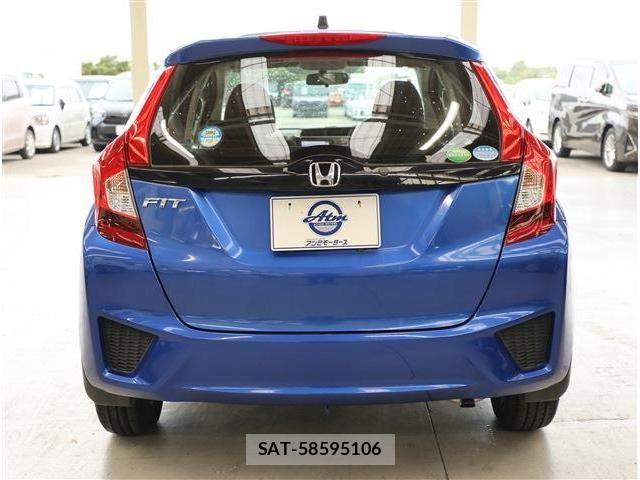 Honda FIT 2016-01 8795948-21