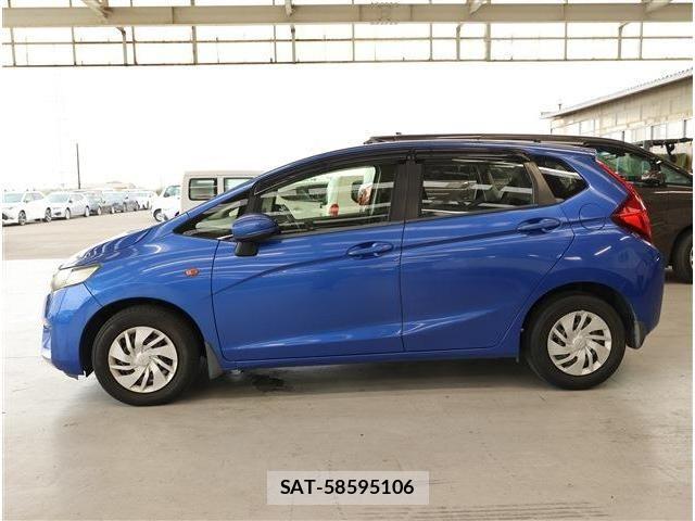 Honda FIT 2016-01 8795948-23