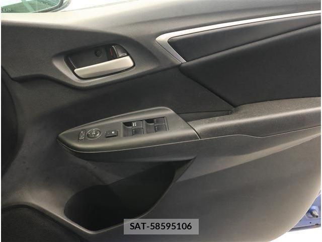 Honda FIT 2016-01 8795948-3