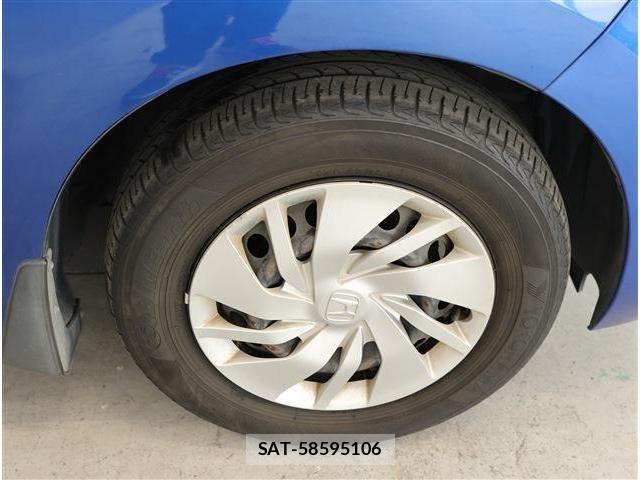 Honda FIT 2016-01 8795948-5