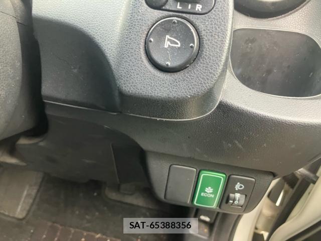 Honda FIT 2011-11 8795953-9