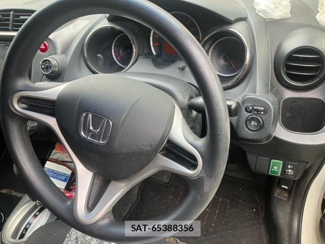 Honda FIT 2011-11 8795953-1