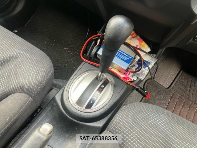 Honda FIT 2011-11 8795953-25