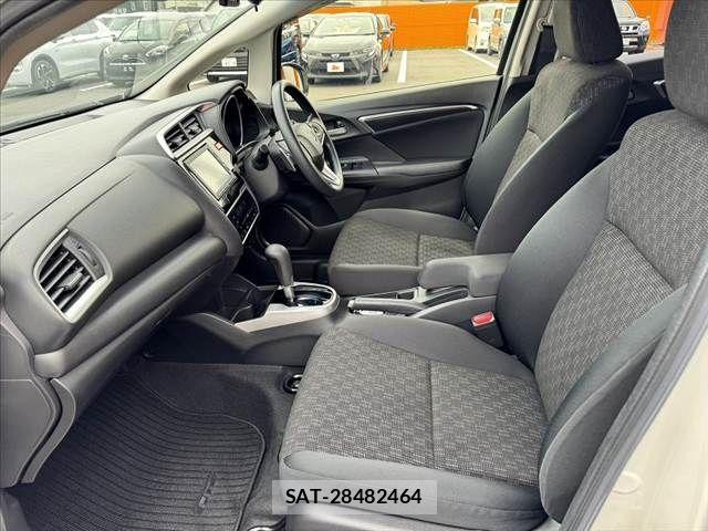 Honda FIT 2017-01 8795945-17