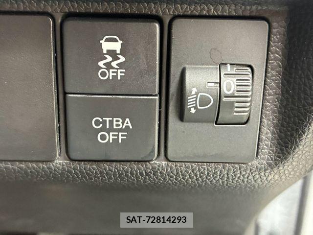 Honda FIT 2013-12 8795949-17