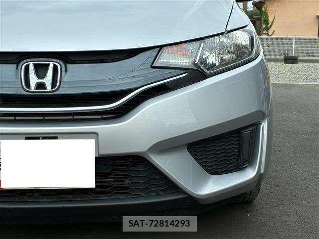Honda FIT 2013-12 8795949-23