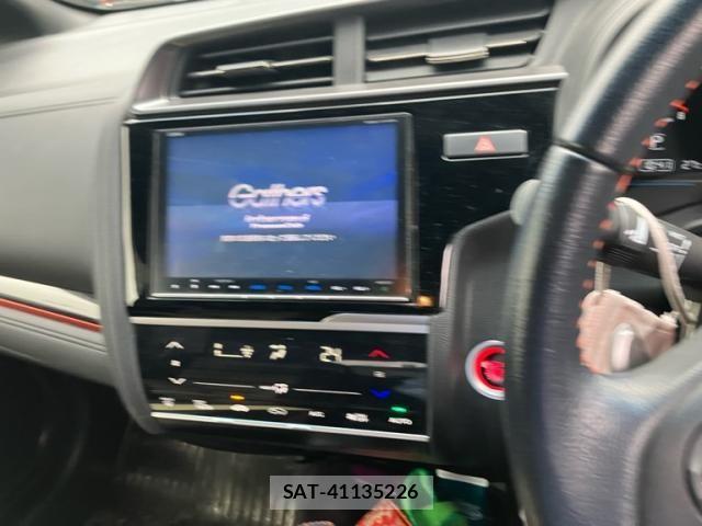 Honda FIT 2017-10 8795939-24