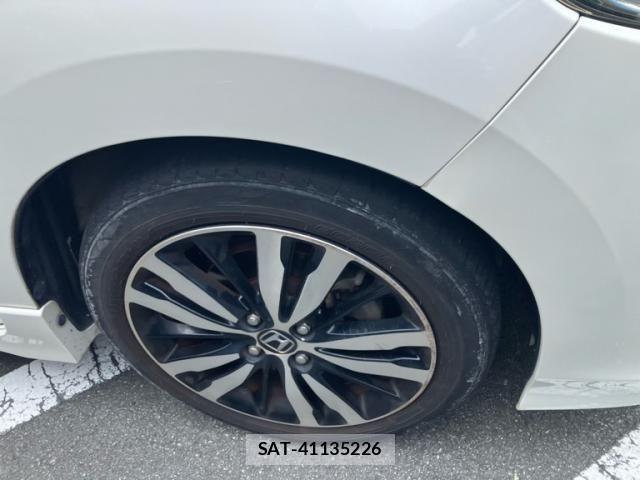 Honda FIT 2017-10 8795939-4