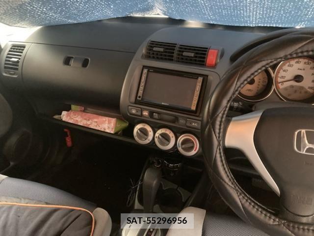 Honda FIT 2007-10 8795954-17