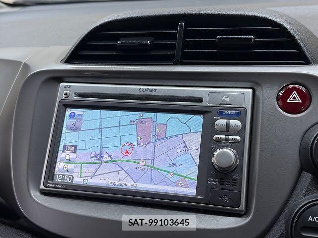 Honda FIT 2013-08 8795951-10