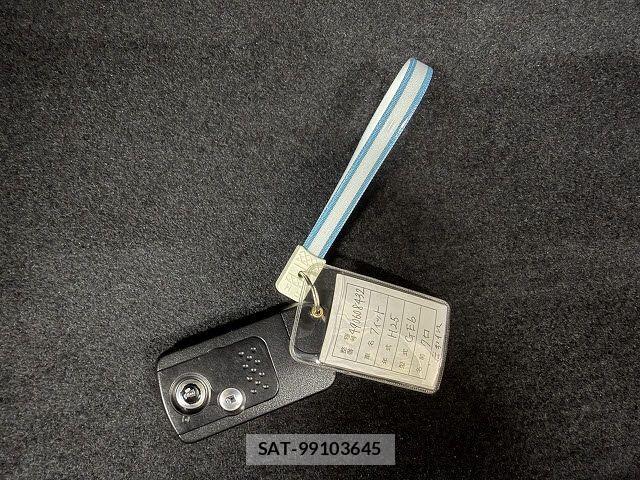 Honda FIT 2013-08 8795951-21