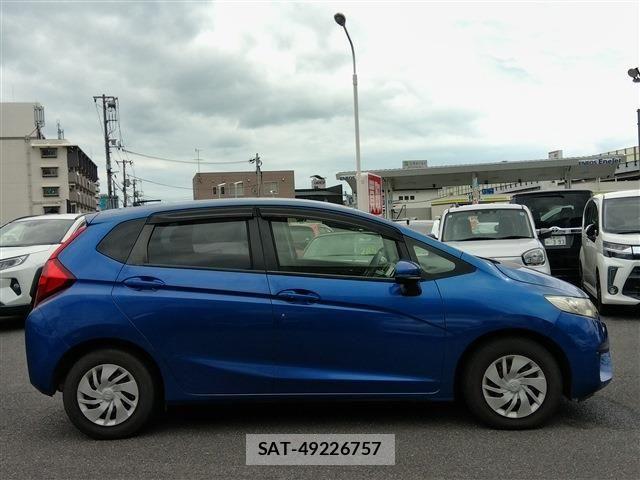 Honda FIT 2013-11 8795952-9