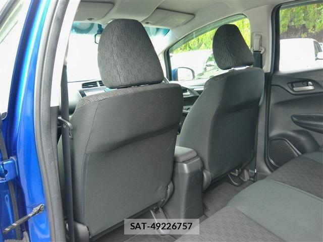 Honda FIT 2013-11 8795952-14