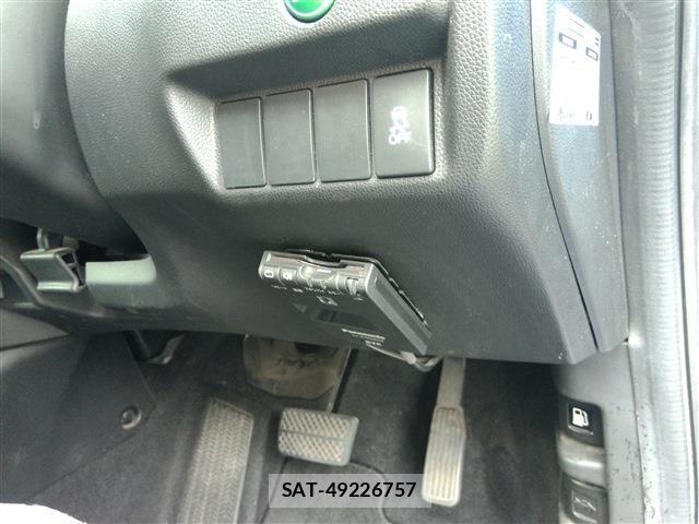 Honda FIT 2013-11 8795952-24