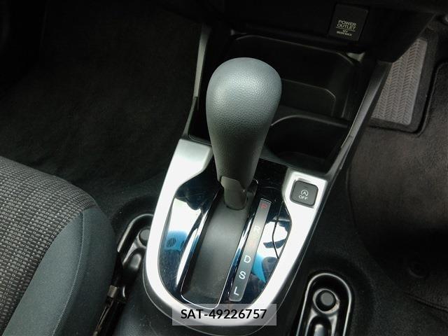 Honda FIT 2013-11 8795952-28