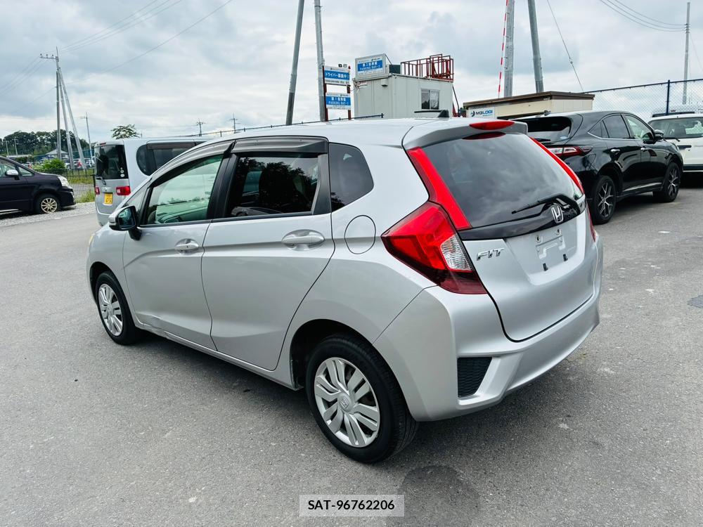 Honda FIT 2014/08 8754006-2