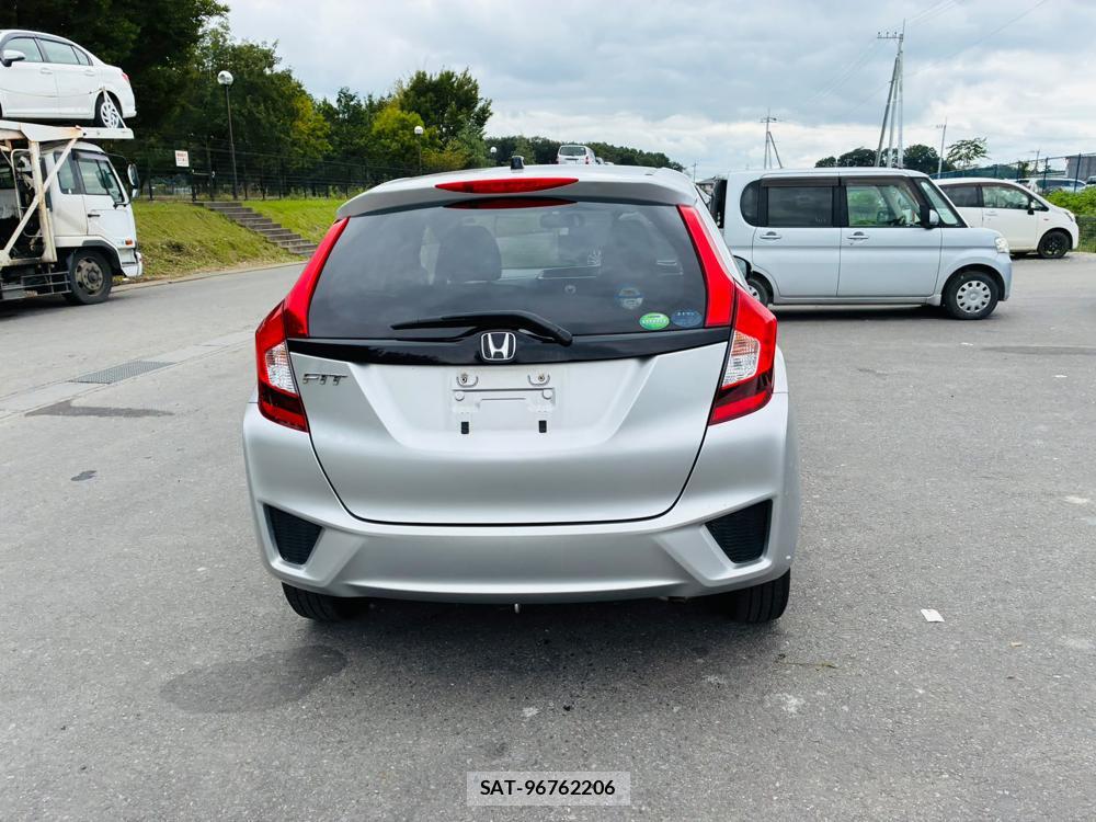 Honda FIT 2014/08 8754006-3