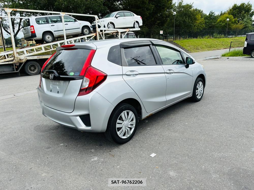Honda FIT 2014/08 8754006-4