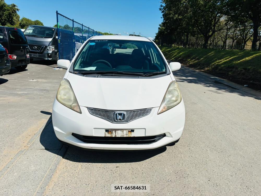 Honda FIT 2010-04 8564672-7